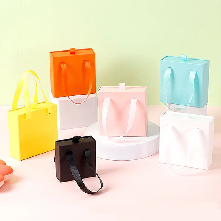 Customize Logo Packaging Jewelry Boxes with Handle