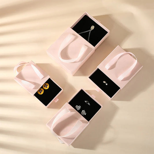 Customize Logo Packaging Jewelry Boxes with Handle