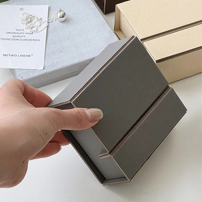 Umweltfreundliche zweiteilige faltbare Verpackung für das Schmuckgeschäft